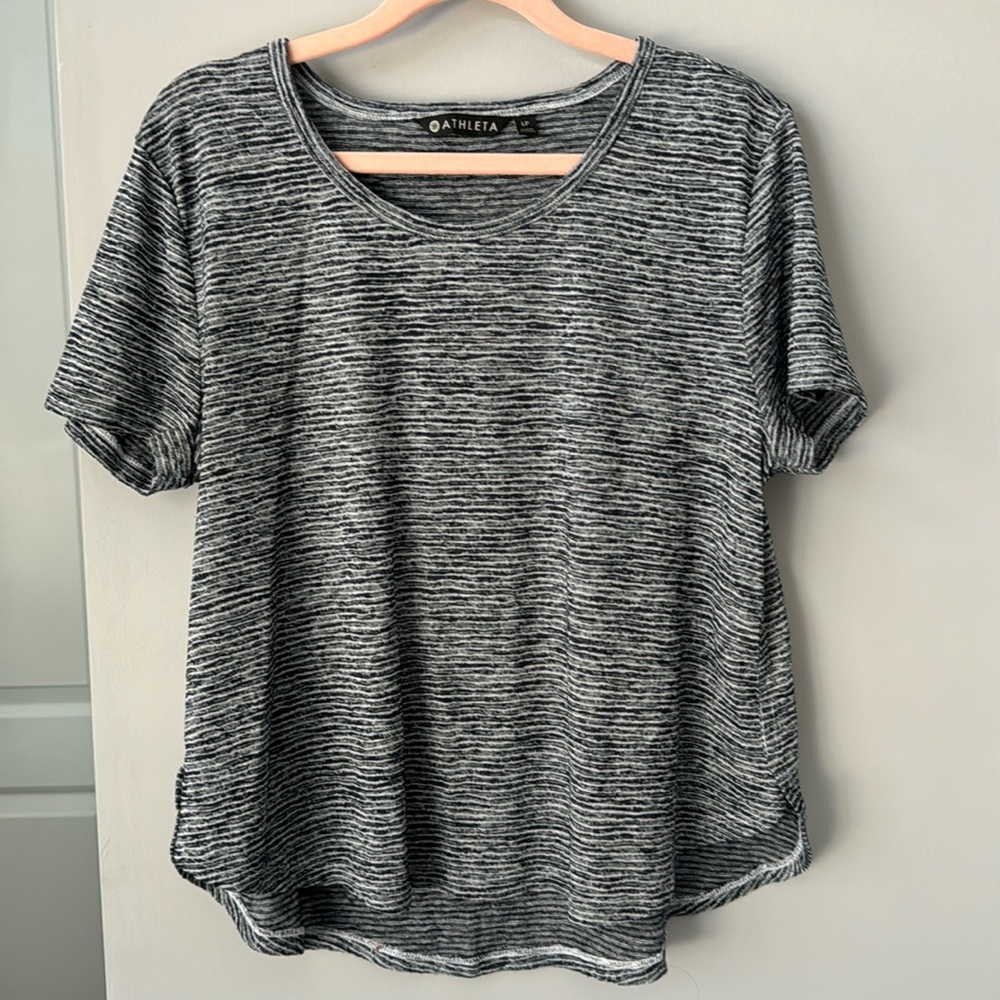 Athleta women’s top size LP
